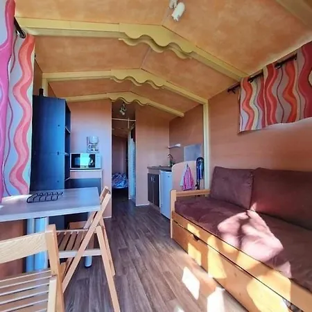 Chalet Comfortable Roulotte Chevres Du Vermois